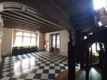 beau t2 centre melisey avec balcon terrasse