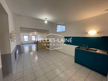 a louer : pontorson - appartement f.2- non meublé