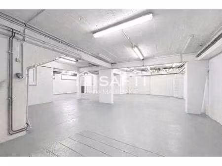 location bureaux et commerces meublé à cholet (49300) : à louer meublé / 82m² cholet