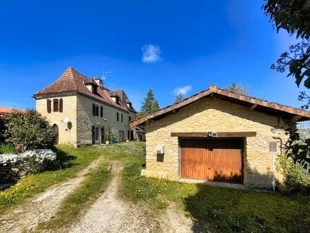 secteur daglan- maison en pierre de caractère avec gite possible