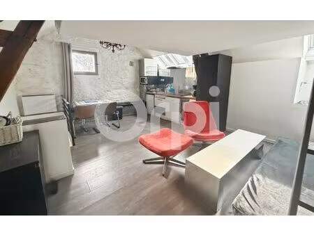 location appartement  m² t-1 à senlis  710 €