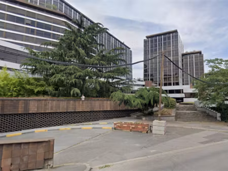 vente locaux professionnels 320 m² à saint-cloud (92210)  39 600 €