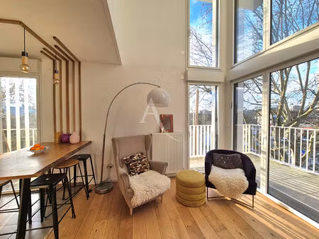 vente appartement 5 pièces  93.00m²  les lilas