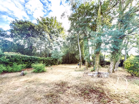 plain-pied sur terrain de 1000m piscinable- rare