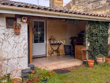 maison en pierre à montagne 3 chambres  terrain 1 000 m2 