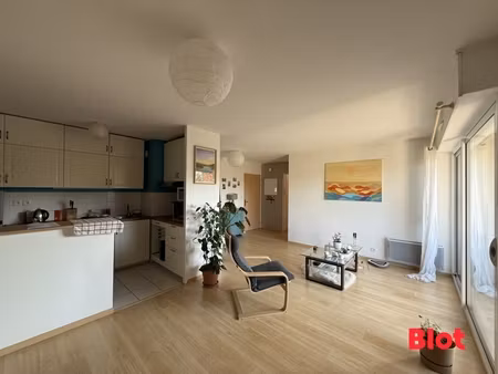 a louer par blot immobilier à betton - appartement t3 avec balcon  garage et place de park