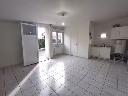 castanet- apt t1 quartier rabaudy