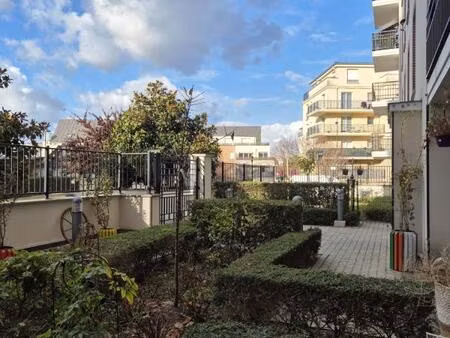 appartement 3 pièces - 69 m² - terrasses + balcon + box-ca