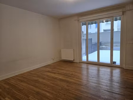 caserne de bonne / foch - t3 de 66 m2 avec terrasse de 64 m2