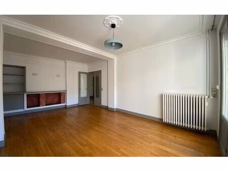 location appartement  62.7 m² t-3 à mazamet  635 €