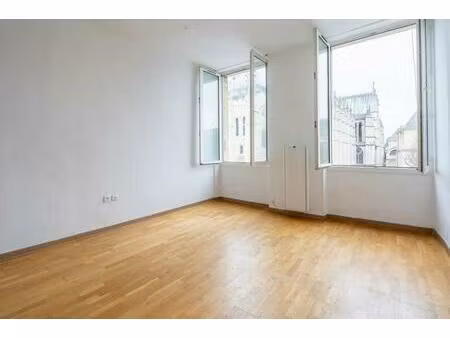 appartement de 3 pièces de 58 m² situé à saint-denis