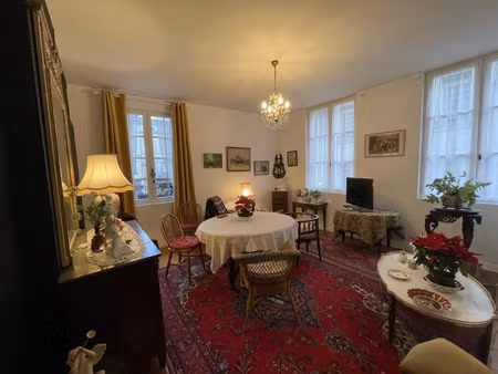 appartement à vendre saumur 6 pièce(s) 93m2 216 000€