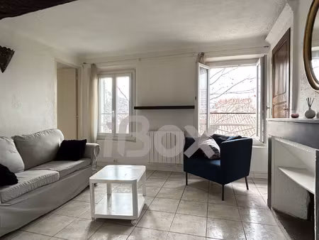 toulon mourillon calme appartement 2 pieces lumineux dernier