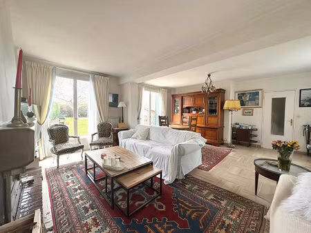 maison plaisir 5 pièce(s) 108 m2