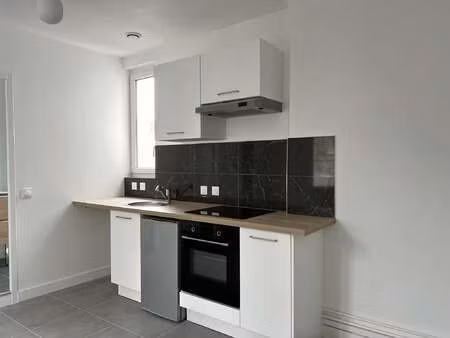 location appartement 2 pièces au mans bollée (72000) : à louer 2 pièces / 32m² le mans bol