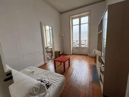 location appartement 2 pièces meublé à nantes (44000) : à louer 2 pièces meublé / 45m² nan