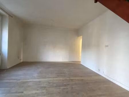 location appartement 3 pièces à nantes (44000) : à louer 3 pièces / 54m² nantes