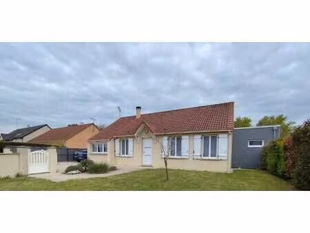 location maison à saint-péravy-la-colombe (45310) : à louer / 128m² saint-péravy-la-colomb