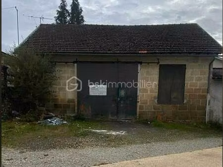 maison de 100 m² à la clotte