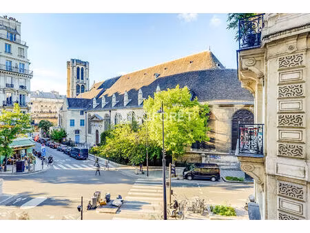 arts-et-métiers ? appartement 3 pièces rénové par architecte  lumineux et traversant