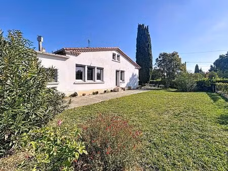 superbe maison de 115 m² avec garage et parc arboré – proche centre-ville