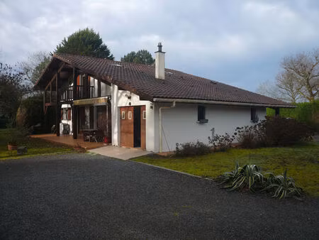 maison taller 5 pièce(s) 148 m2