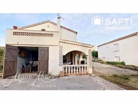 maison composée de 2 appartements f3 - terrasses - saint aygulf (83370)