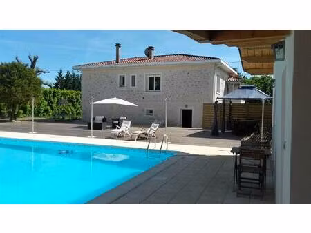 laroque timbaut  6 pièces -132 m²   dependance  piscine  garage  jardin maison laroque tim