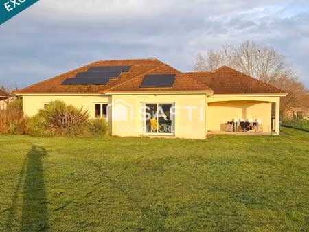 maison de plain-pied 115m2  3 chambres  vue pyrénées