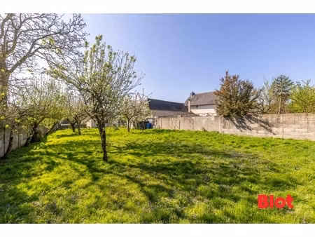 a vendre blot immobilier - terrain de 833m² à thorigné fouillard