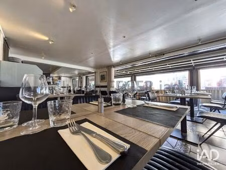 vente restaurant 230 m²