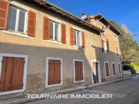 immeuble à rénover de 270m2