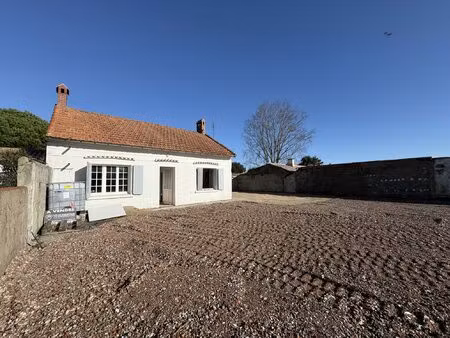 à vendre maison 2 chambres + mezzanine l'epine