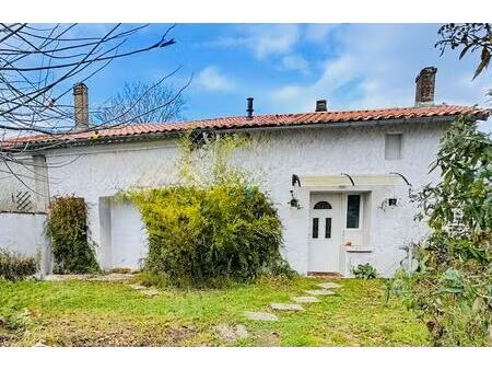 saint andré de cubzac. maison t4 rénovée en 2024 avec jardin