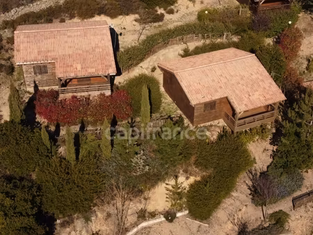 dpt corse (20)  à vendre evisa  propriété avec six chalets en bois  terrasse vue panoramiq
