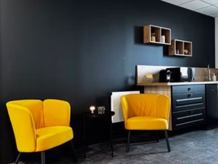 location bureau brest 126 m²