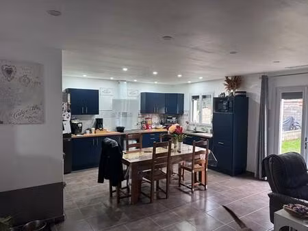 villa plain-pied avec dépendances village tous commerces