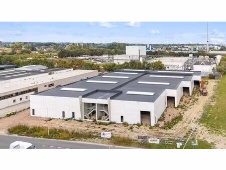 commercieel te huur in evergem