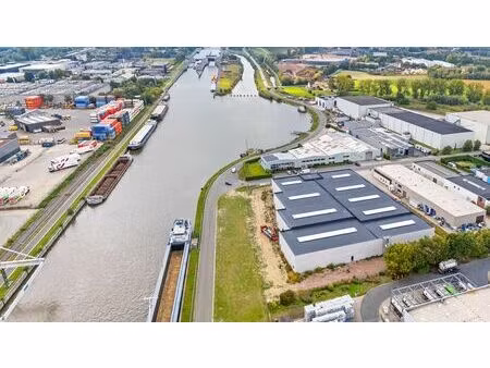 commercieel te huur in evergem