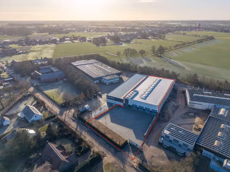 commercieel te huur in weelde