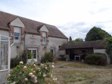 saint martin d'abbat - maison 7 pièce(s) 240 m2 - 25664m² - 4 chambres