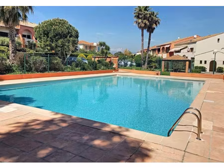 villeneuve-loubet : appartement à vendre avec jardin privatif et parking