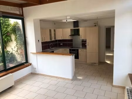 à louer maison 167 m² – 730 € |auchel