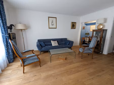 vaste t2 lumineux - 65m² - au coeur de silly-gallieni - cave - parking