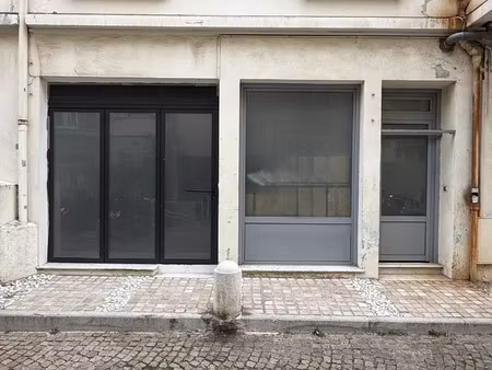 vente commerce 1 pièce 38 m² beausoleil (06240)