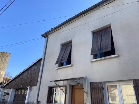 vente maison 5 pièces 118 m² à barbaste (47230)  99 000 €