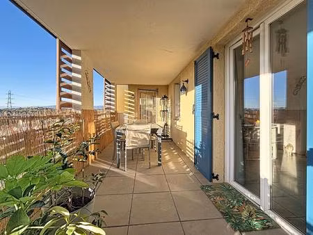 frejus - t4 de 112 m² avec terrasse - résidence récente  proche commerces