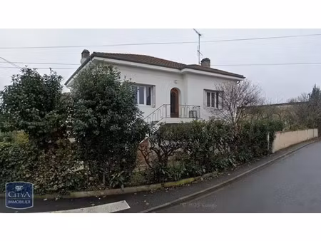 maison à louer 5 pièces 127.37 m² - agen (47) - 915€