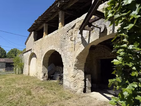 vente maison 2 pièces 200 m² à saint-puy (32310)  180 000 €