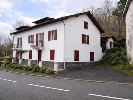 vente maison 10 pièces 265 m² à saint-just-ibarre (64120)  165 000 €